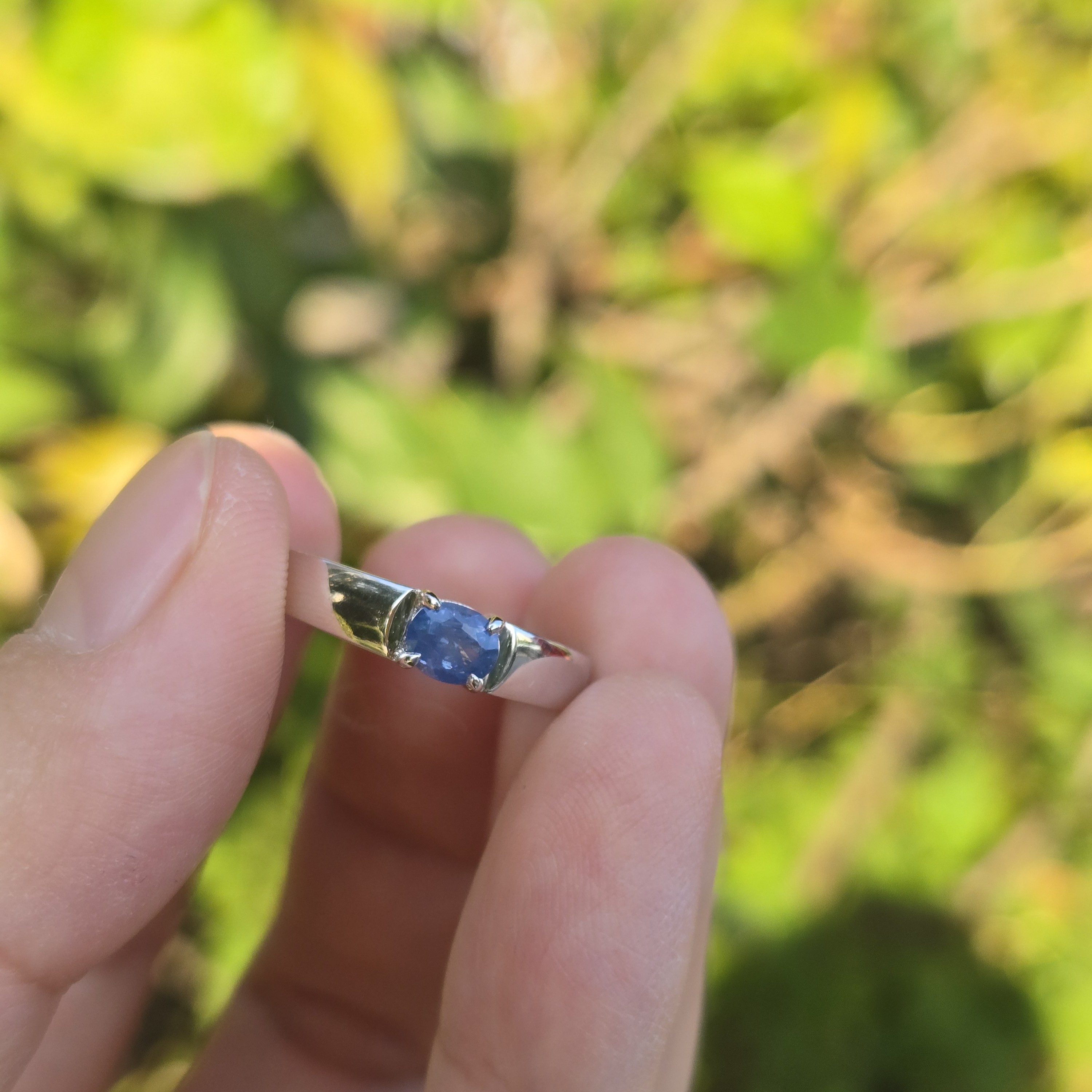 0.45ct Ceylon Blue Sapphire Platinum Ring - Size 14