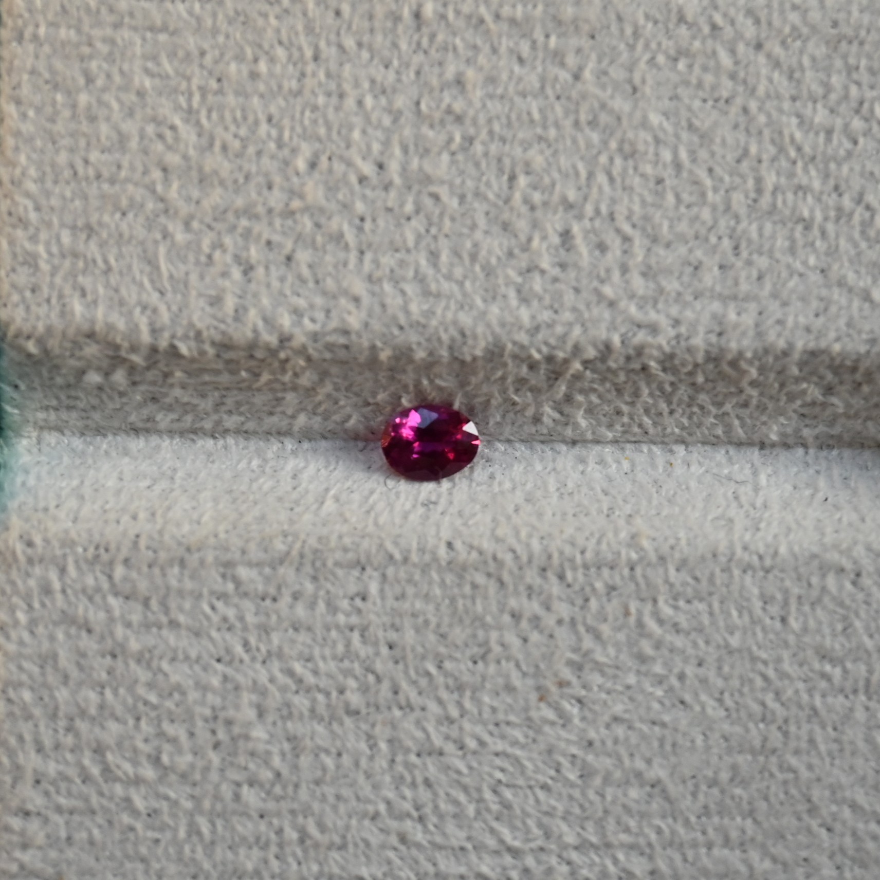 0.42ct Ruby, RU0002, Sri Lanka Red Stone