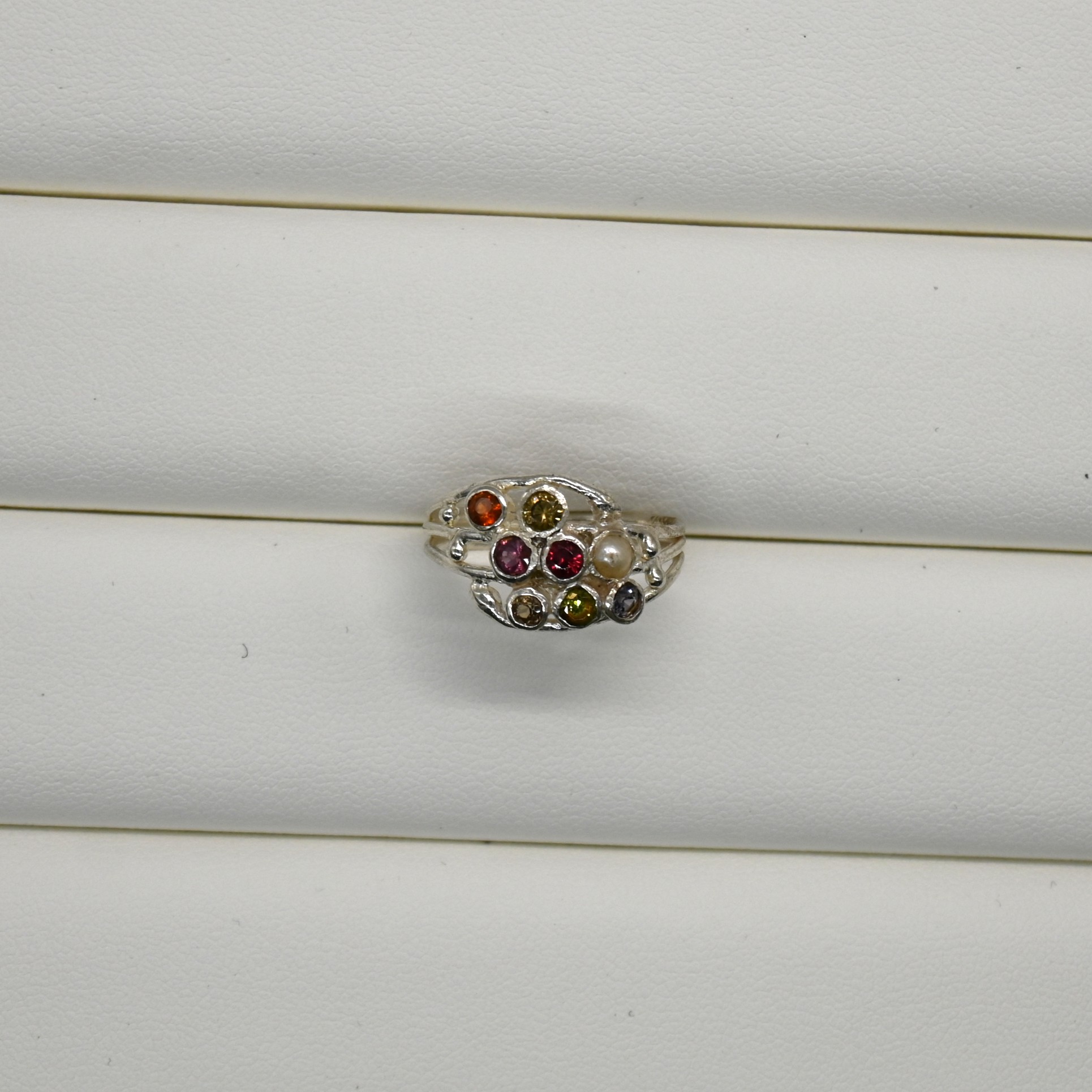 Cluster Sapphire Ring, 8-Stone, Silver Handcraft, Ceylon Gems