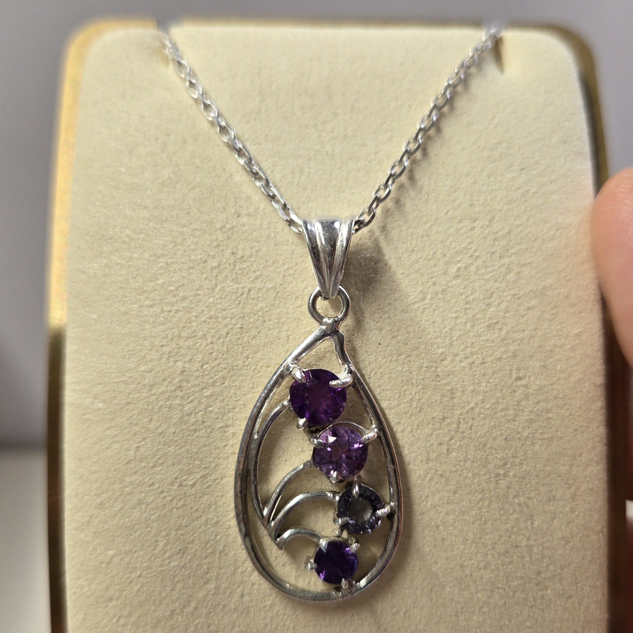 Amethyst Pendant, Purple Gemstone, Silver Handcraft, Sri Lanka Jewelry
