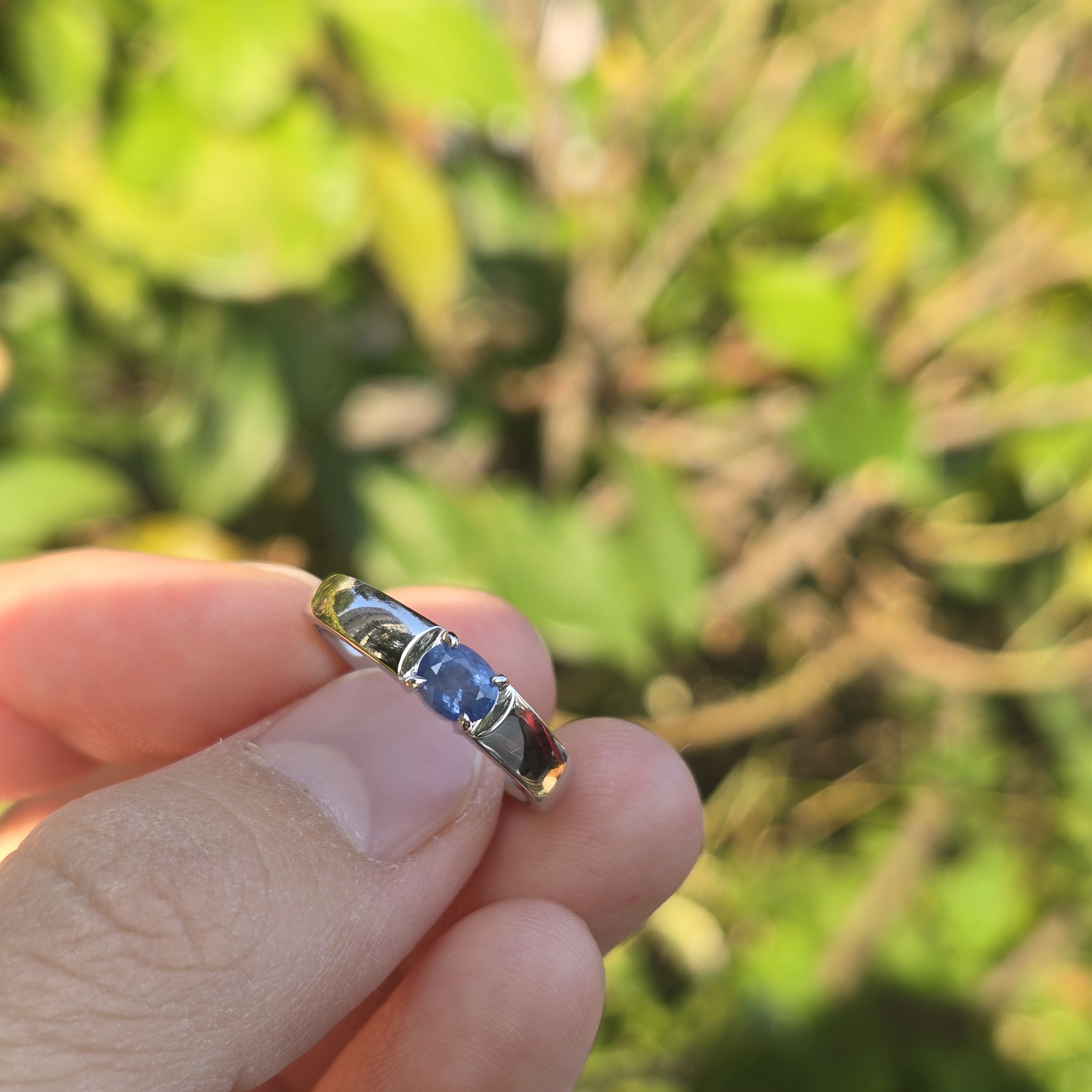 0.45ct Ceylon Blue Sapphire Platinum Ring - Size 14