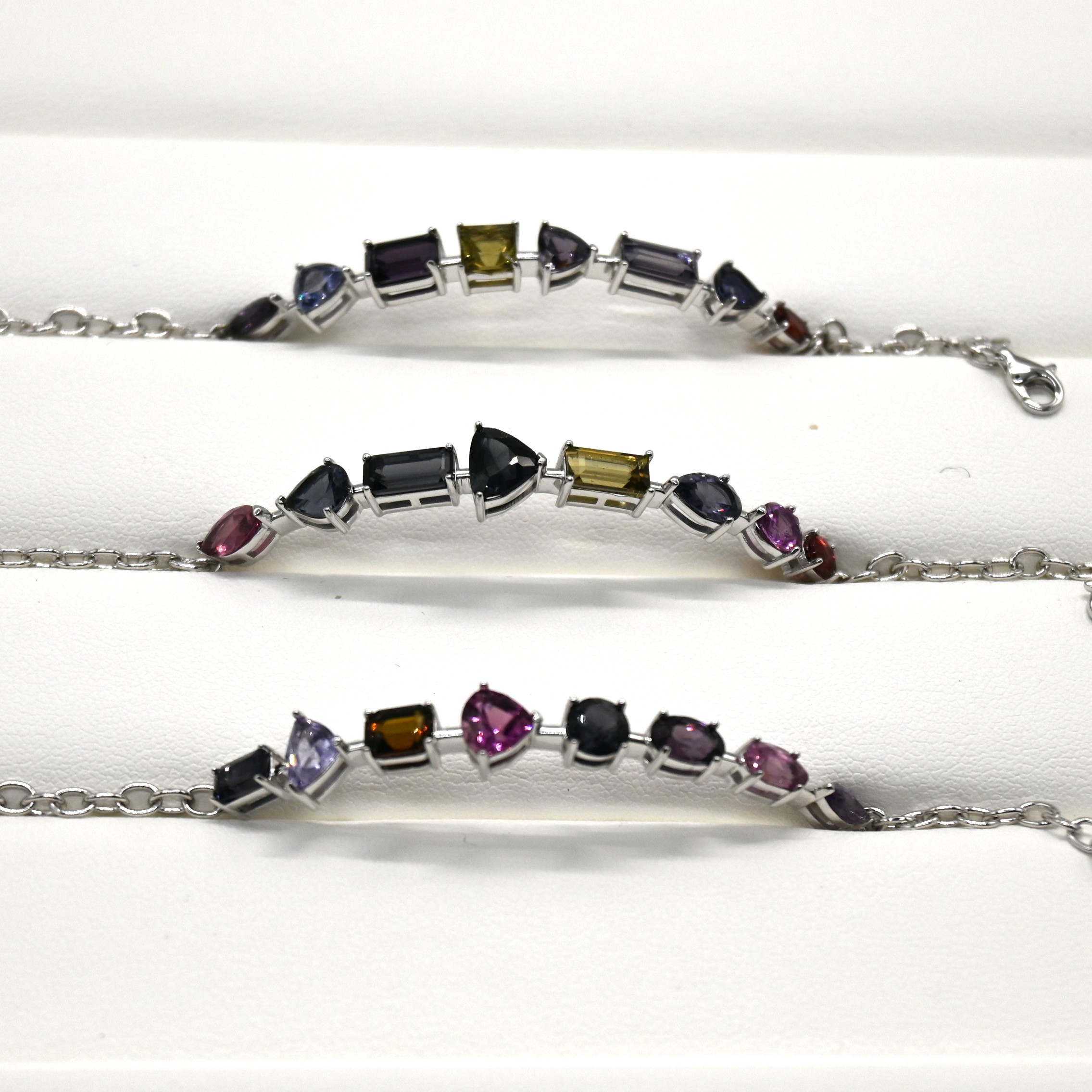 925纯银不规则异形天然半宝石手链 (原石设计感)