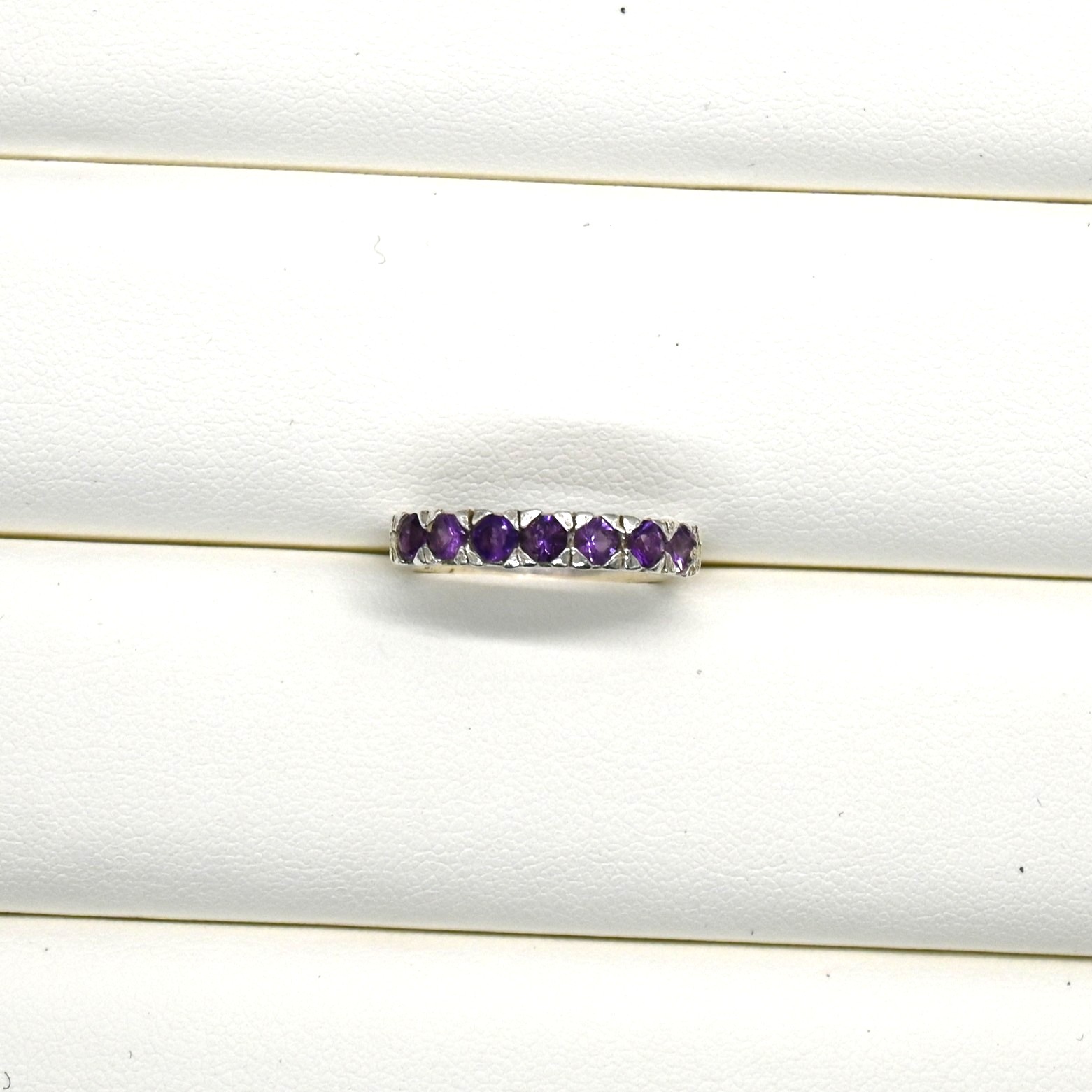 0.36cm Band Height; Weight 3.1g; 7 Genuine Amethyst Stones; Hand-aligned Settings. Amethyst Band, HR0009, Purple Gemstone, 7pcs Amethyst, Sri Lanka Silver