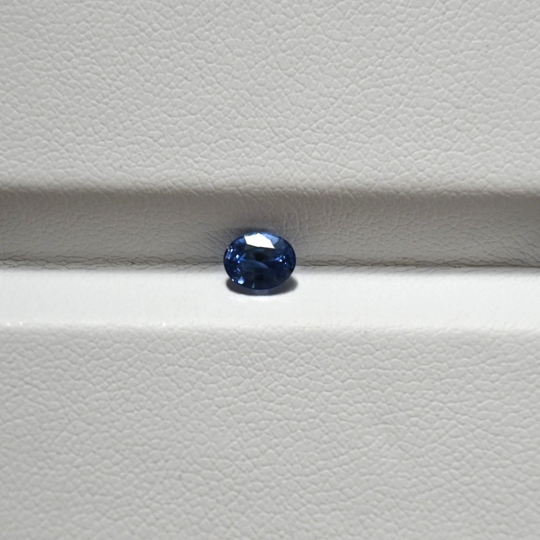 0.76ct Brilliant Blue Sapphire Oval - Ceylon Origin