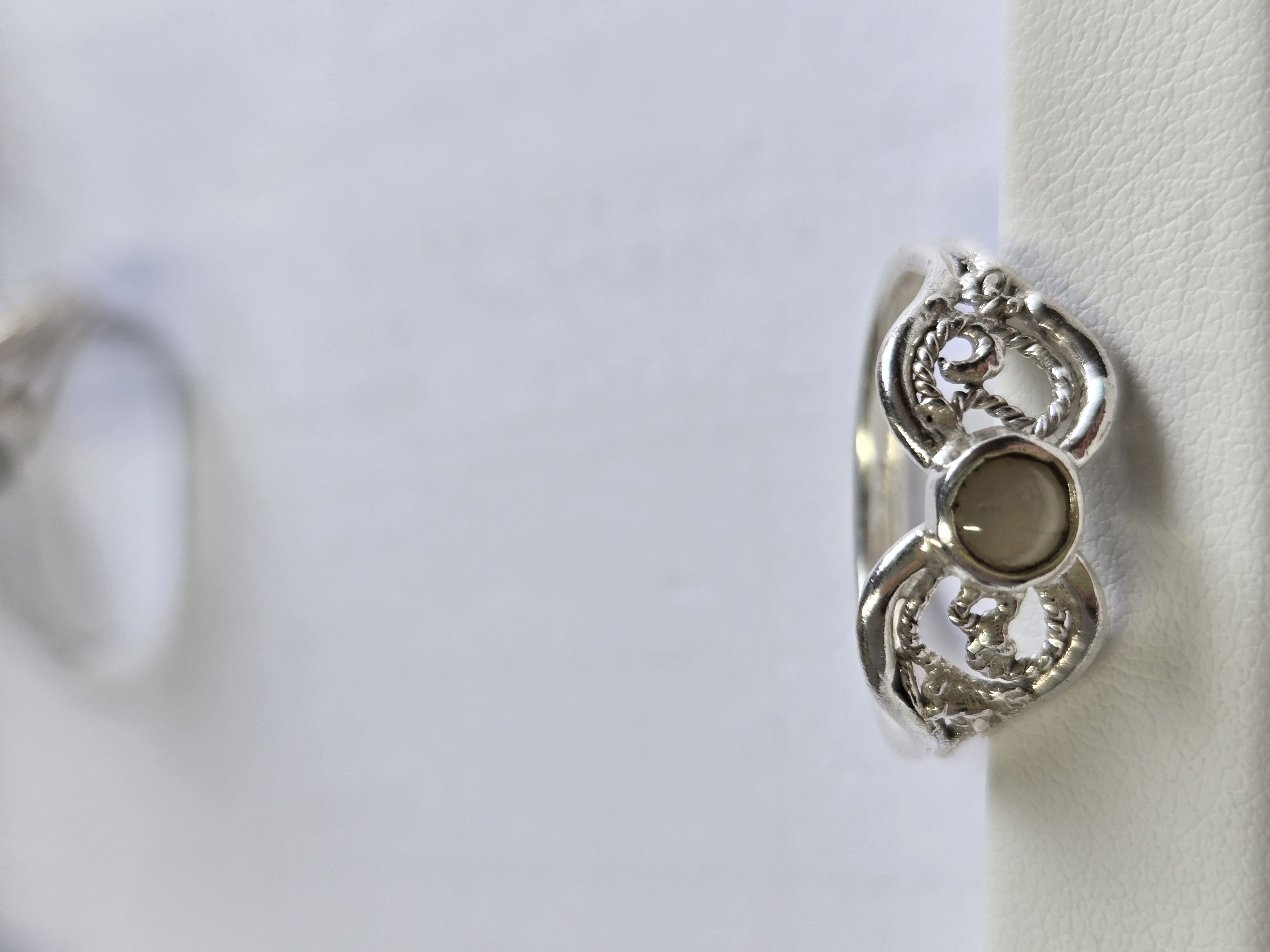 猫眼蓝宝石手工银戒指