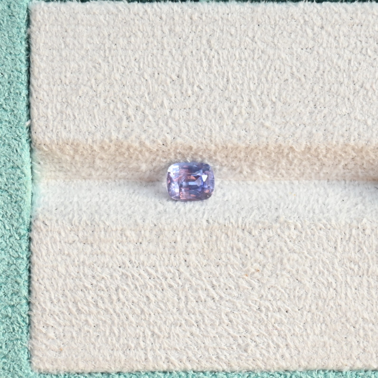• Type: Purple Sapphire • Weight: 1.39ct • Origin: Sri Lanka • Shape: Oval Purple Sapphire, Unheated Gem, 1.39ct SAP001