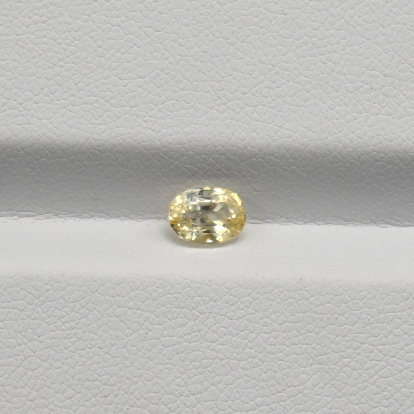 • Type: Yellow Sapphire • Weight: 1.09ct • Origin: Sri Lanka • Shape: Oval 1.09ct Yellow Sapphire, SAY004, Sri Lanka Canary