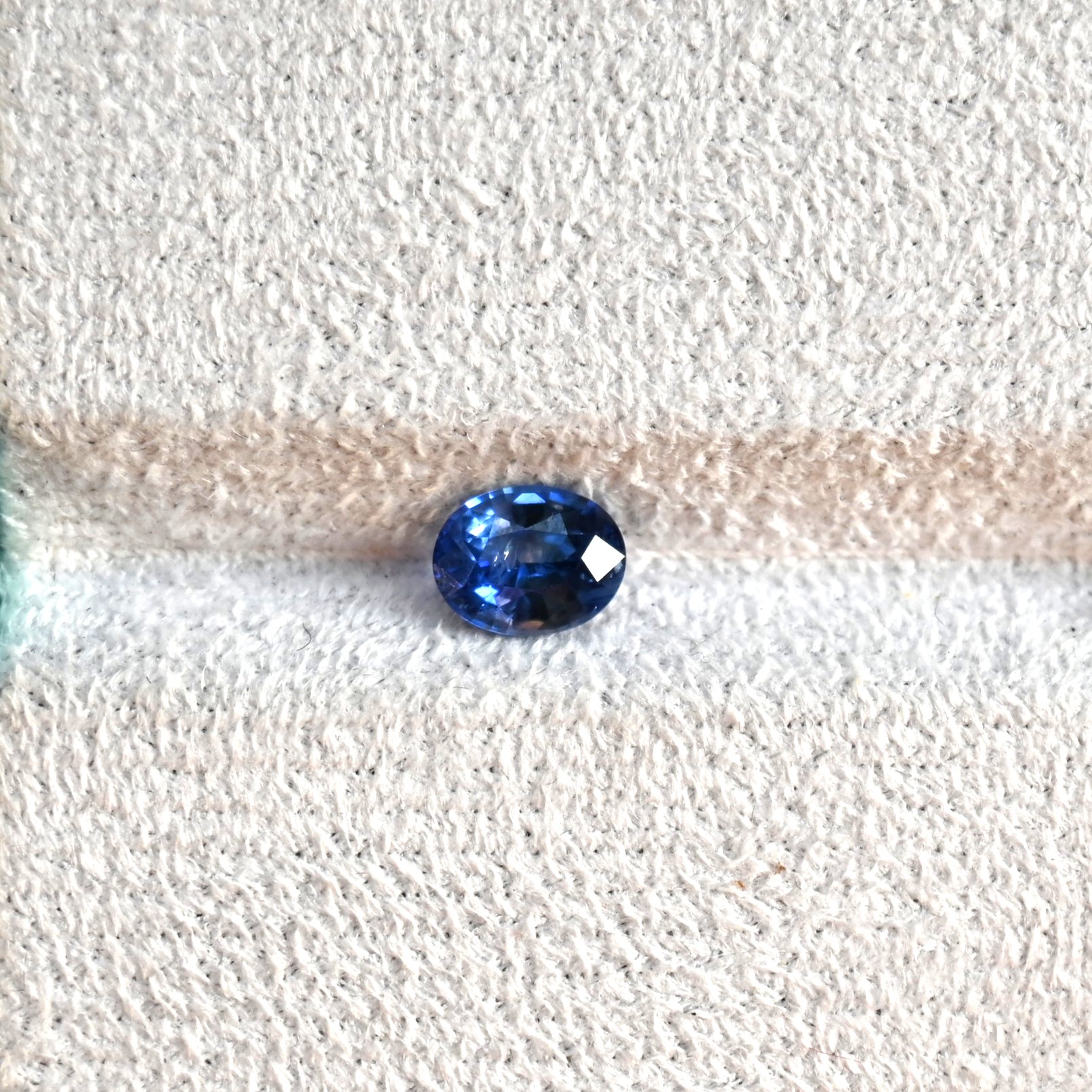 • Type: Natural Sapphire • Weight: 1.63ct • Origin: Sri Lanka • Shape: Oval Ceylon Sapphire, Blue Oval Gem, Sri Lanka SA0001, Investment Gemstone
