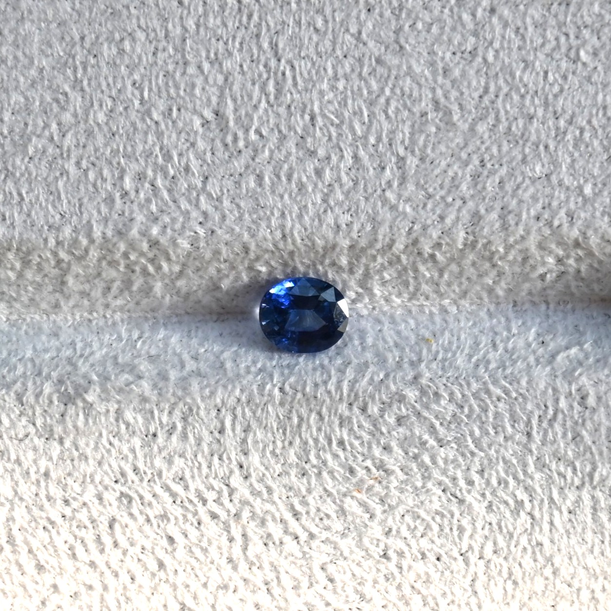 Oval Blue Sapphire, 1ct+ Gemstone, Sri Lanka Sapphire SA0003
