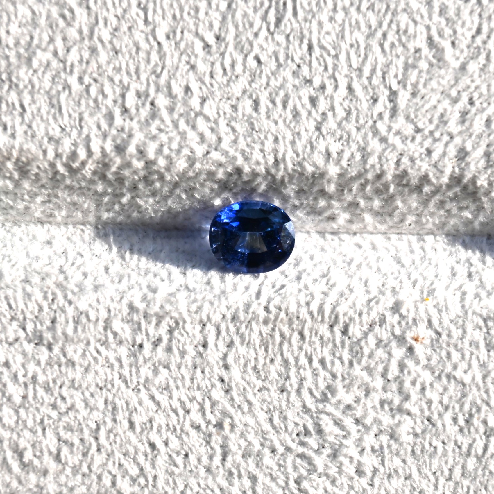 Oval Blue Sapphire, 1ct+ Gemstone, Sri Lanka Sapphire SA0003