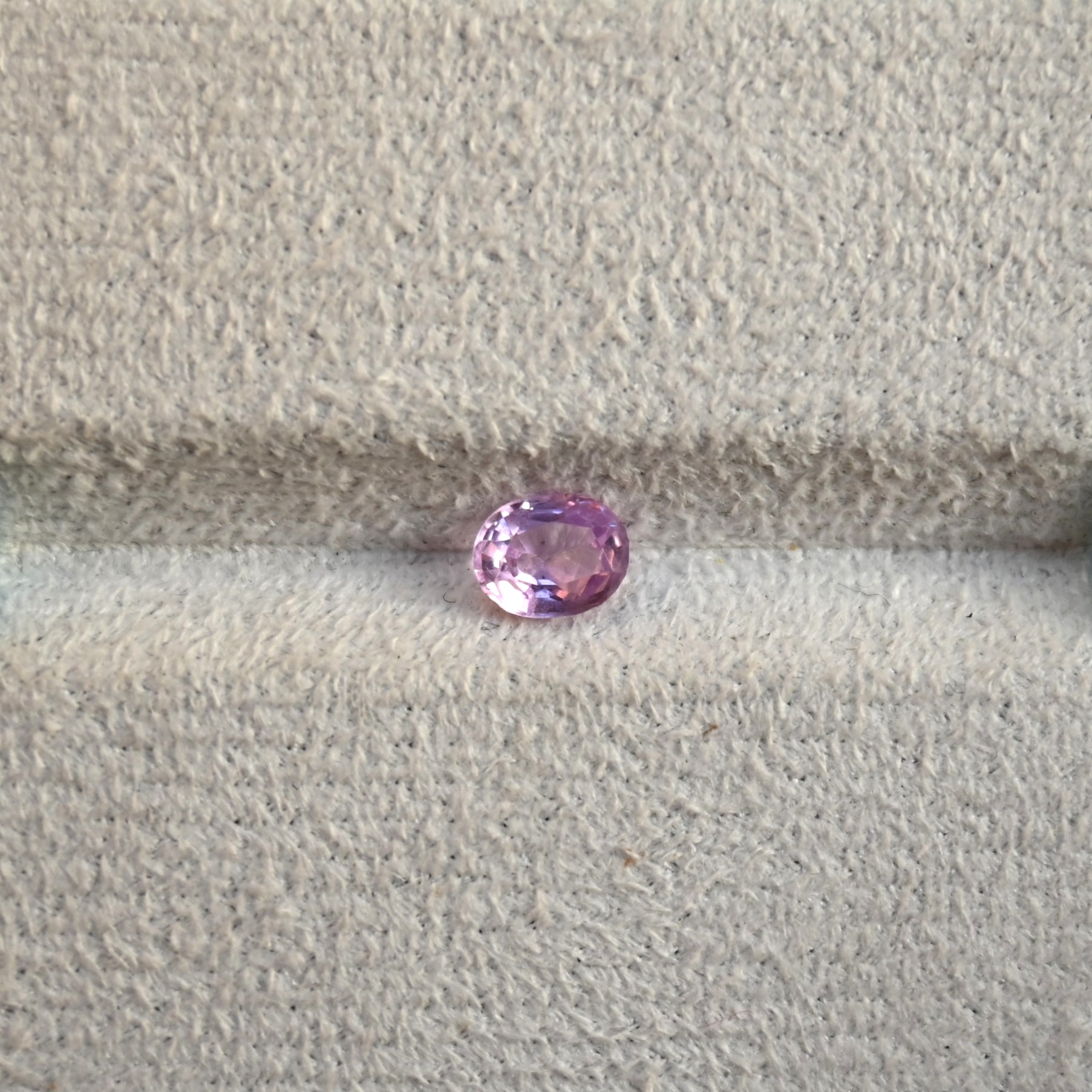 • Type: Pink Sapphire • Weight: 1.15ct • Origin: Sri Lanka • Shape: Oval Pink Sapphire, 1.15ct SAP004, Sri Lanka Pink Gem