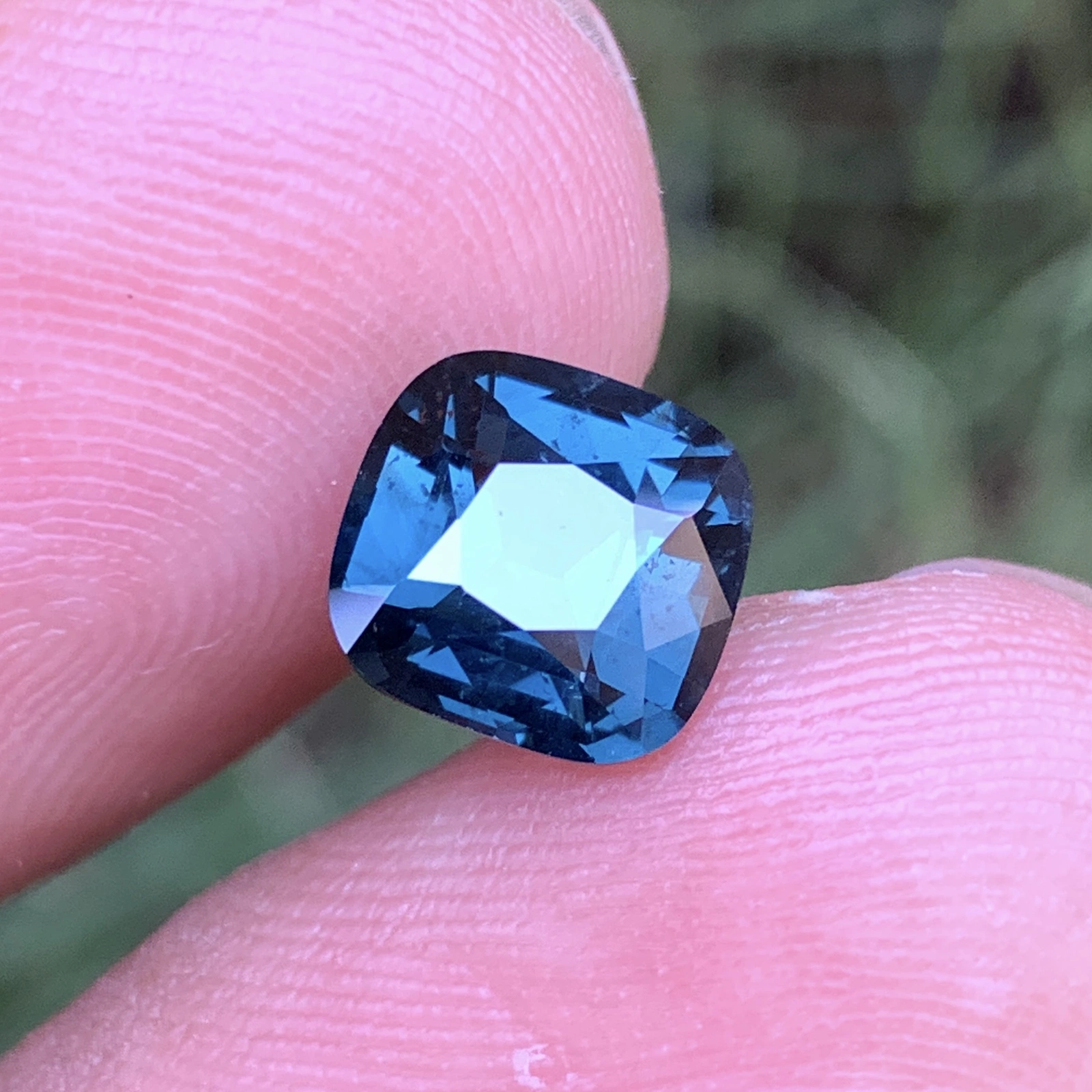 Sri Lankan Spinel: Why Collectors Prize This Untreated Gemstone