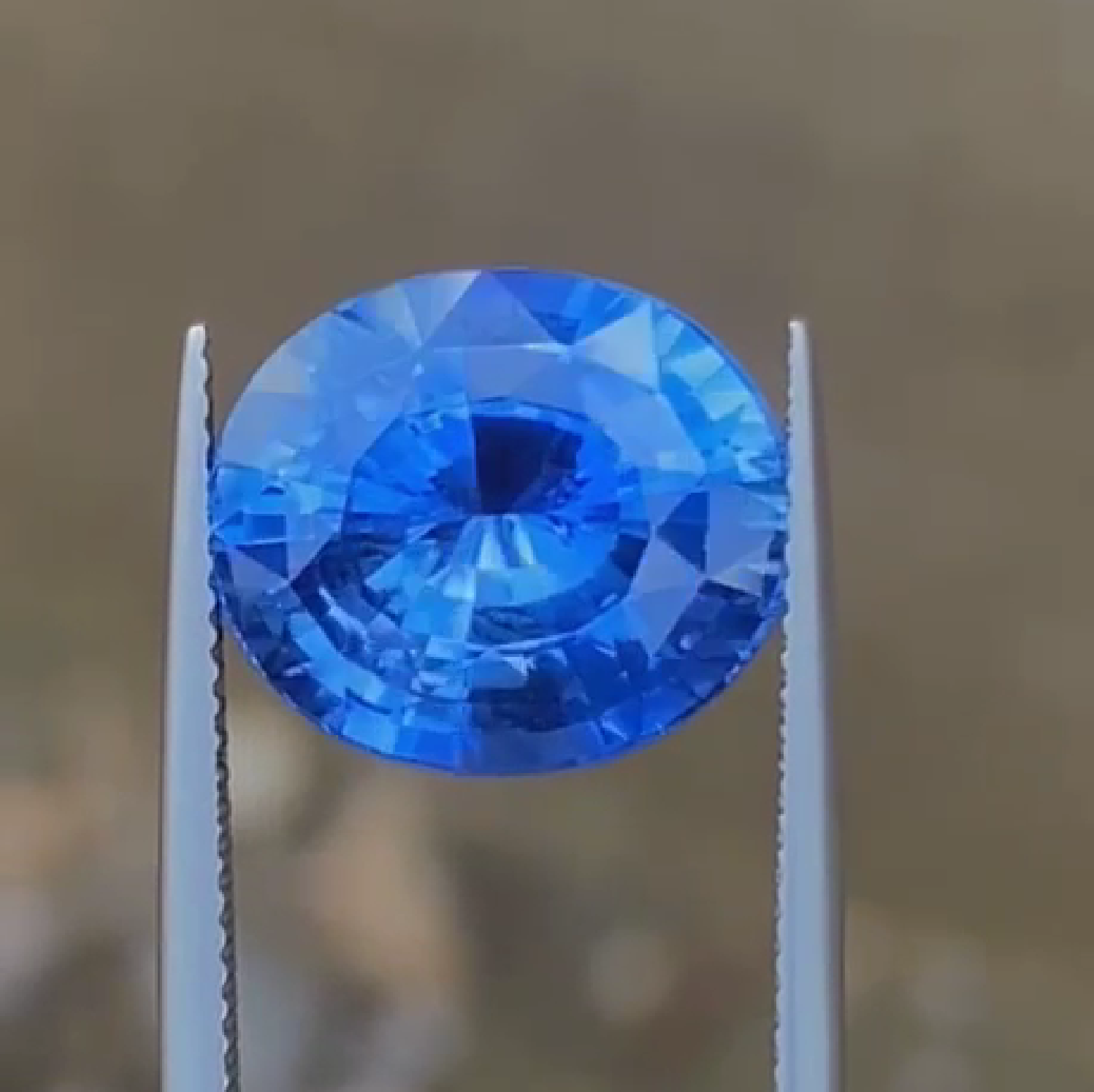 11ct Unheated Ceylon Blue Sapphire (Natural)