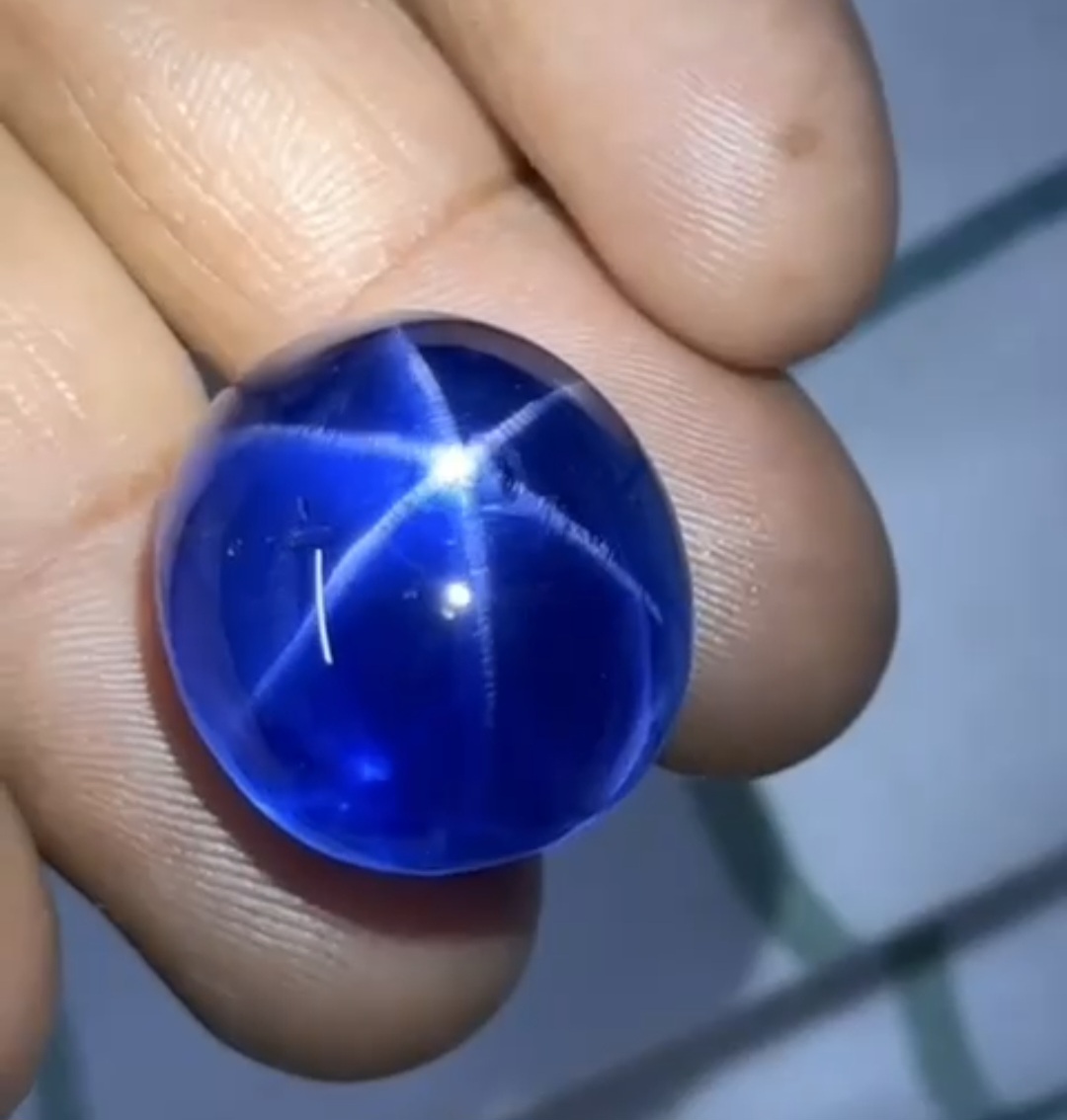 101.54 Carat Natural Ceylon Blue Star Sapphire Cabochon | Sri Lanka
