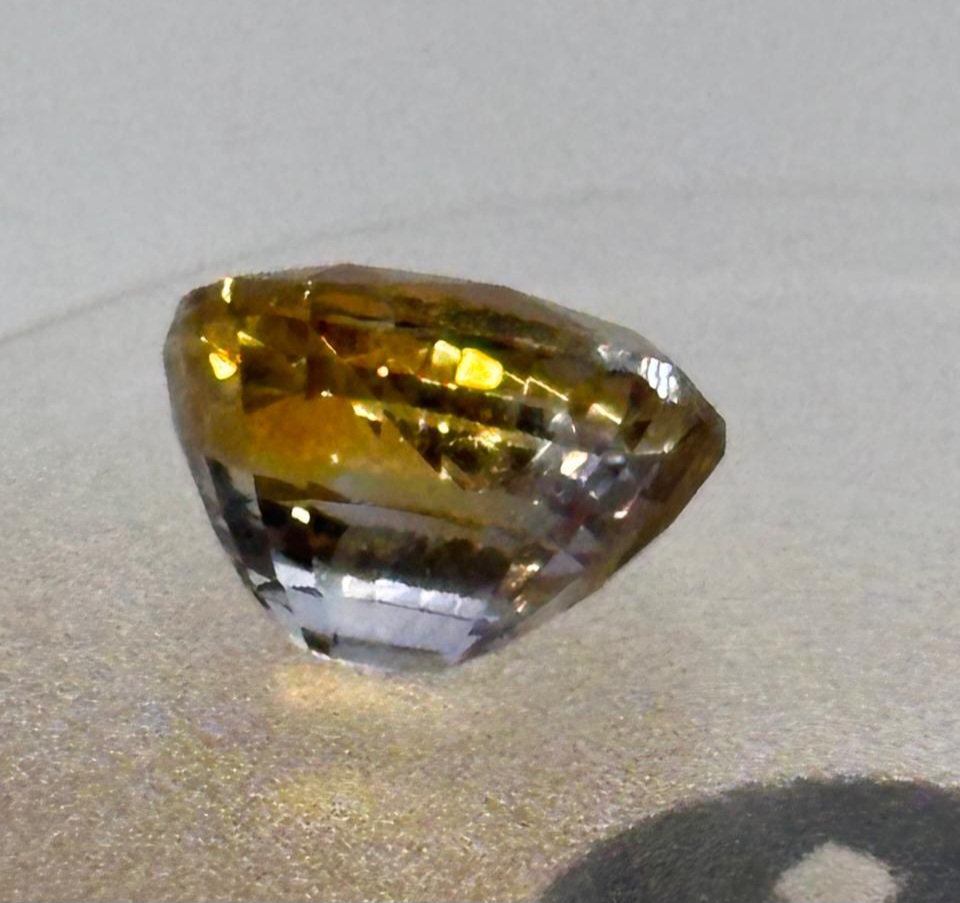 1.45 Carat Natural Bi-Color Sapphire from Sri Lanka | White &amp; Yellow Loose Gemstone
