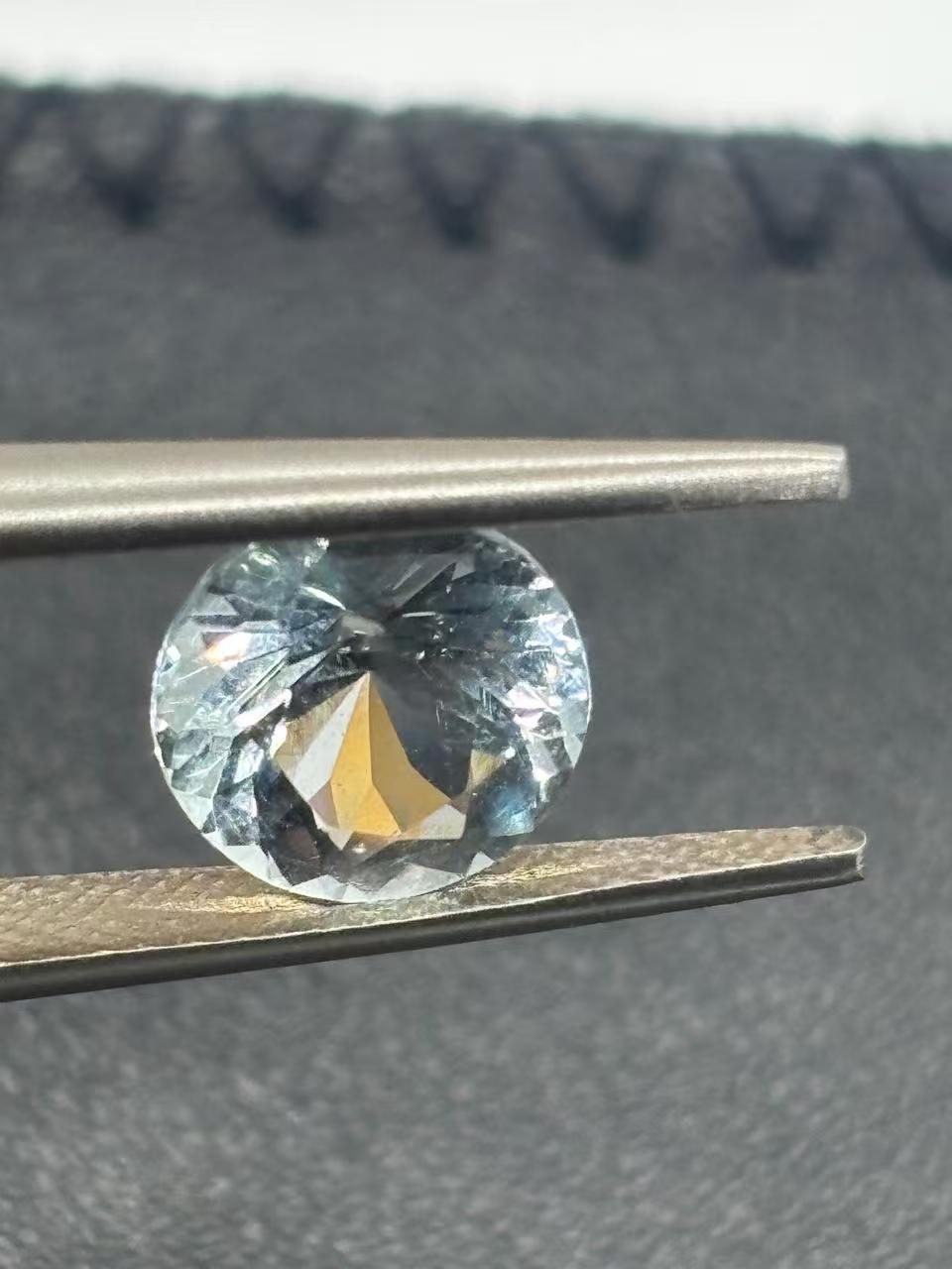 1.60 Carat Natural Round Cut Aquamarine Loose Gemstone