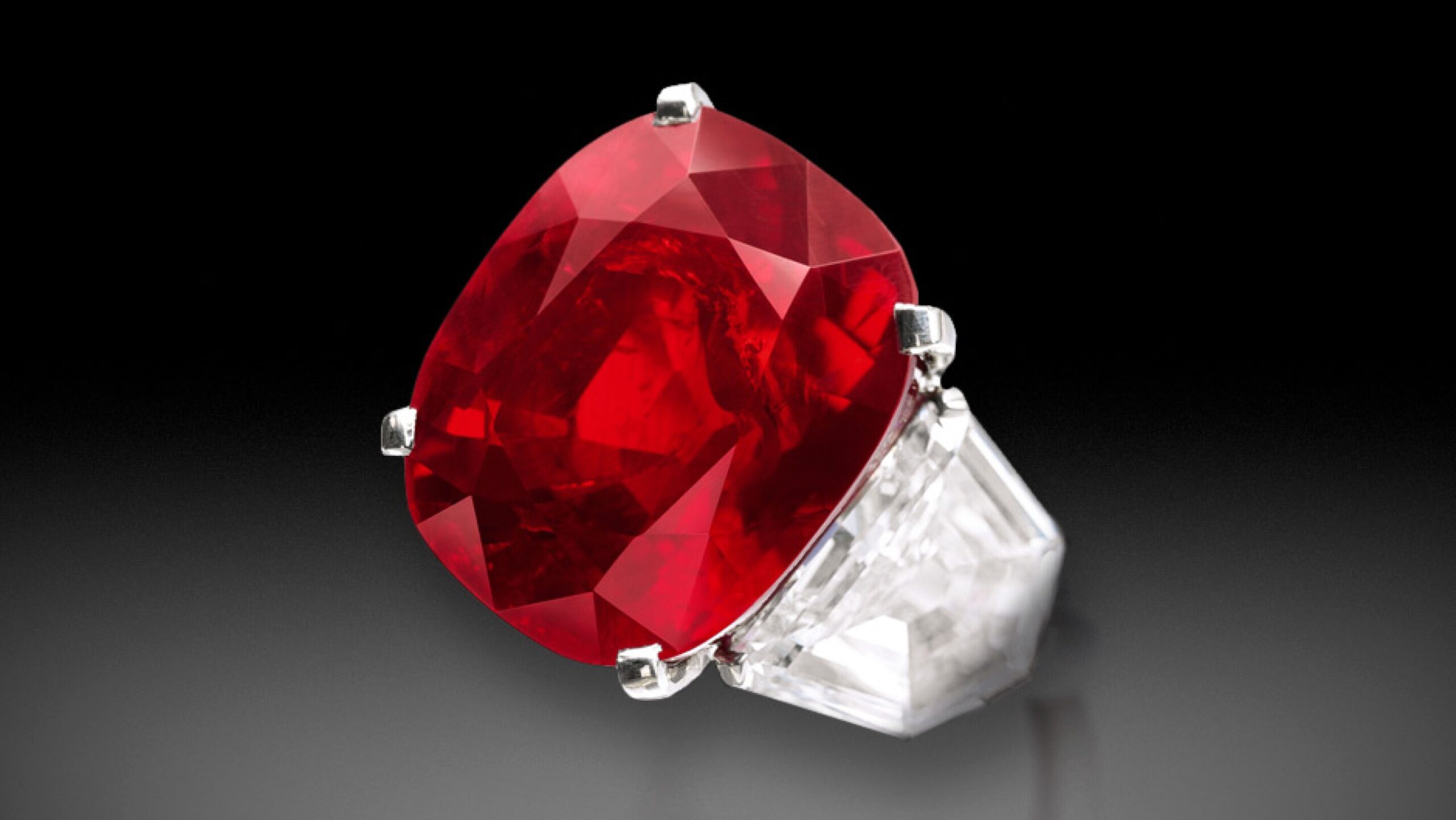 famous ruby producing countries, world's most expensive ruby, Burmese ruby vs Ceylon ruby