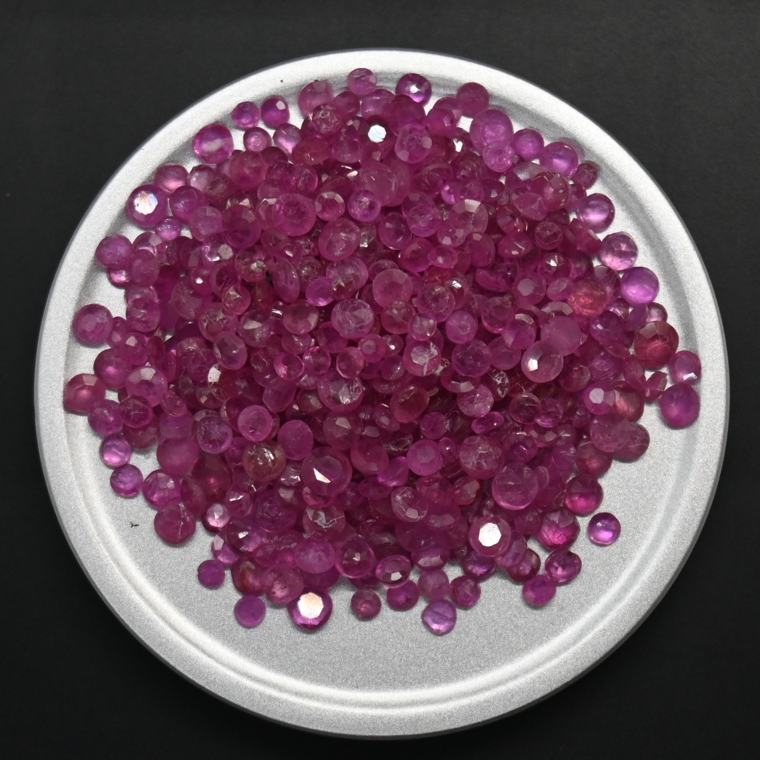 55.65 Ct Natural Unheated Madagascar Ruby Lot, Round, 500 Pcs