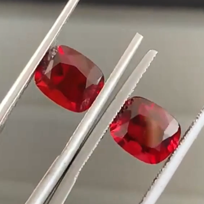 5.00 Ct Natural Red Garnet Matched Pair, Oval, Sri Lanka