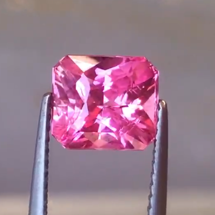 2.992 Ct Unheated Padparadscha Sapphire, Octagonal, Madagascar