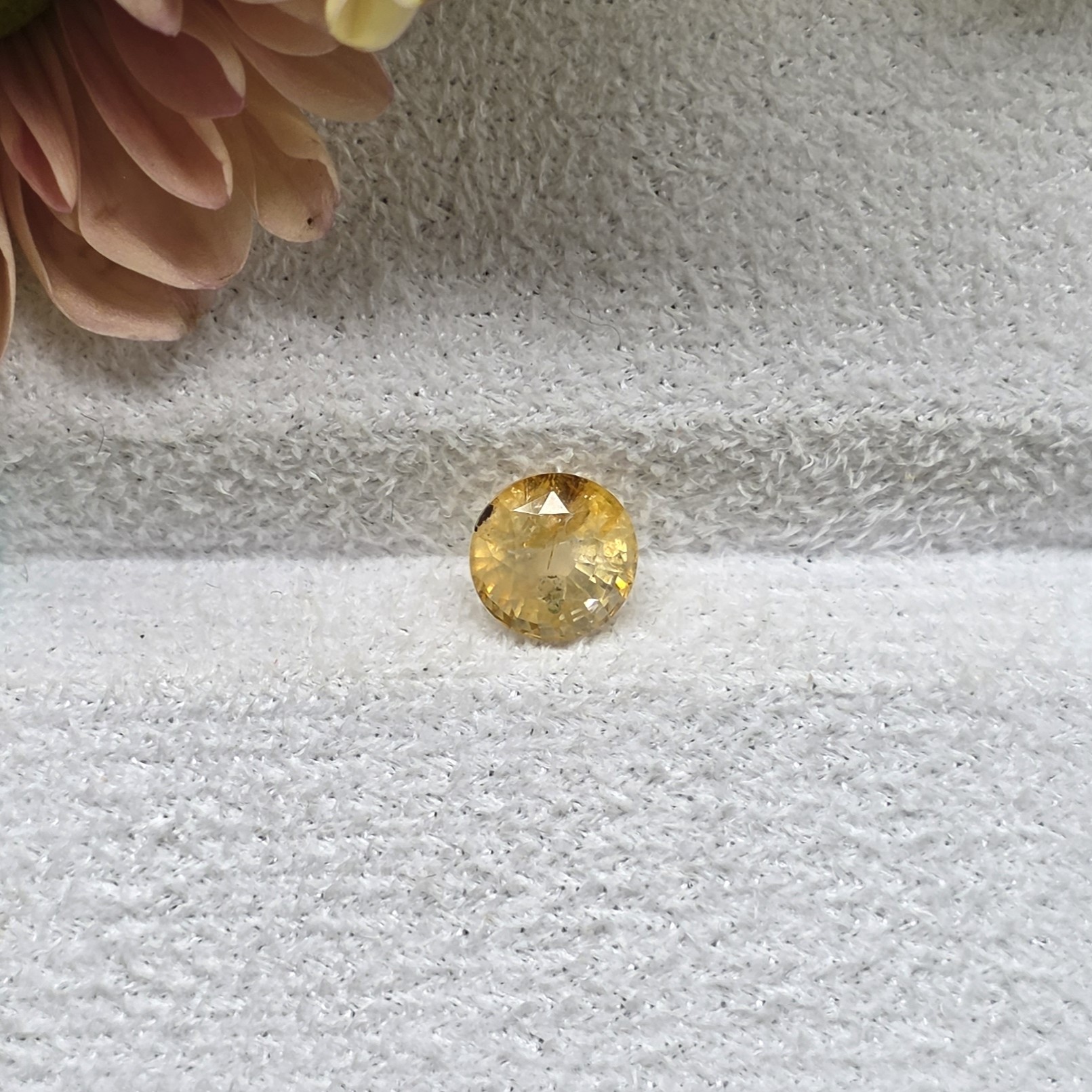 2.25 Ct Natural Yellow Sapphire, Round, Sri Lanka