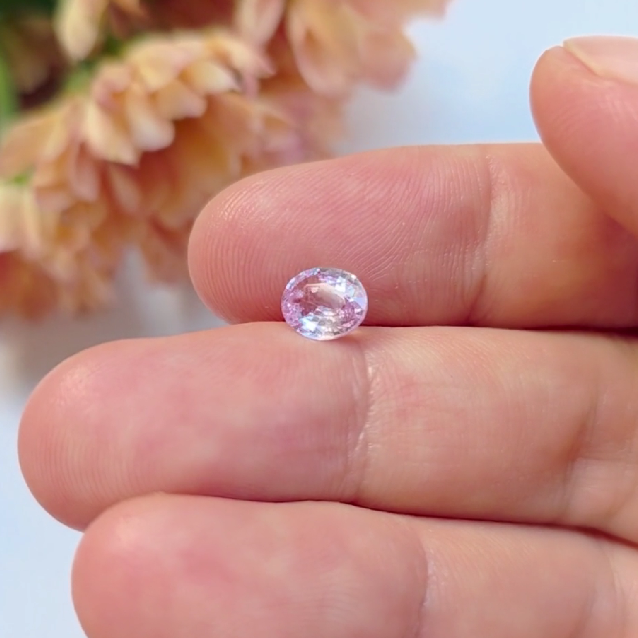 1.06 Ct Natural Light Pink Sapphire, Oval, Sri Lanka