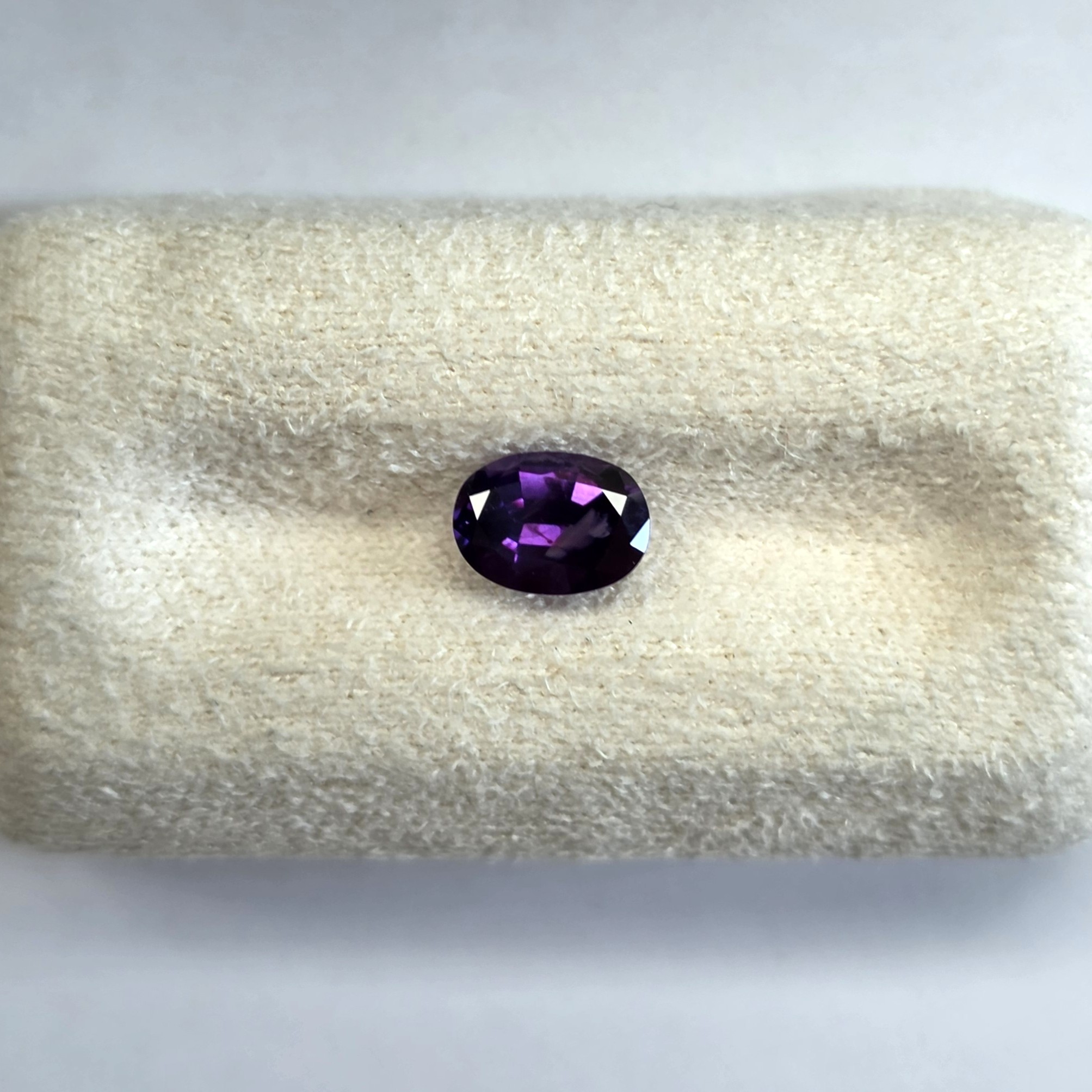 0.72 Ct Natural Purple Sapphire, Oval, Sri Lanka