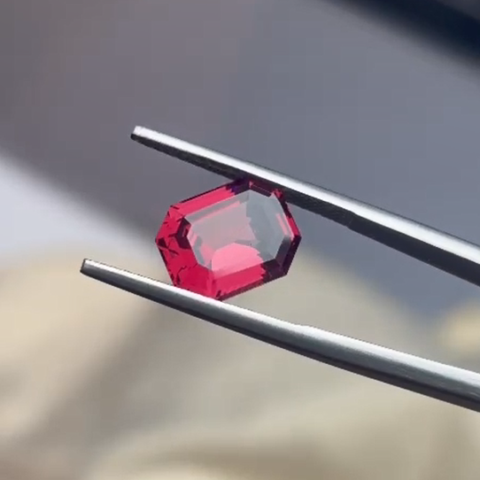 4.44 Ct Natural Ceylon Rhododendron Red Garnet