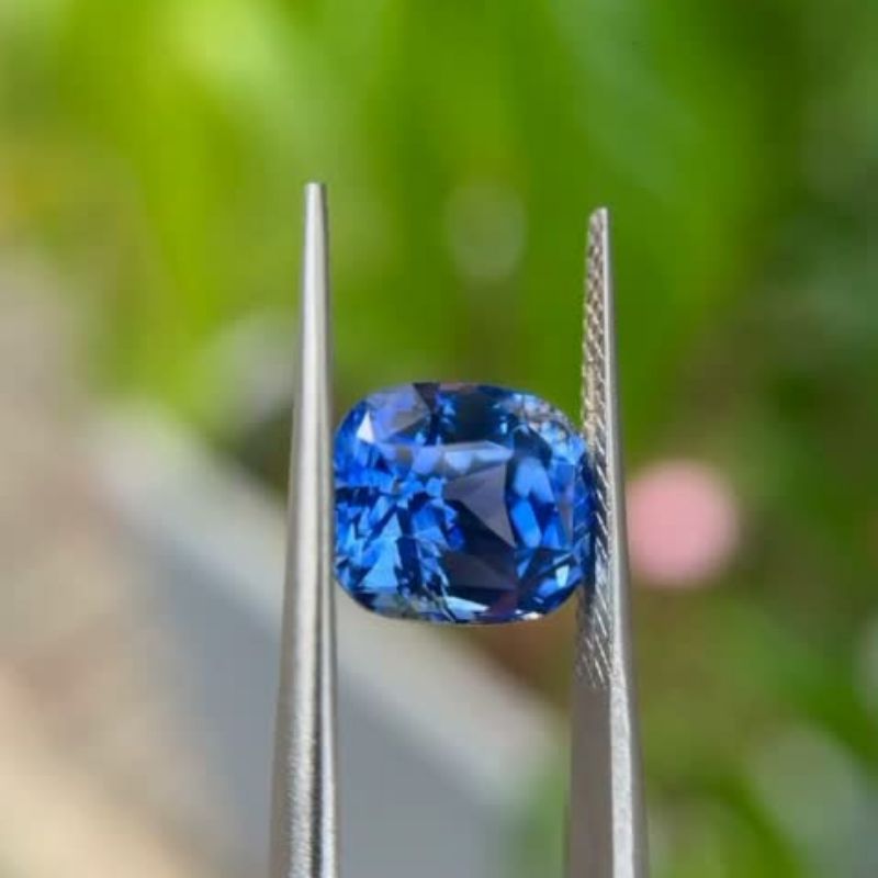 20 Ct Natural Unheated Blue Sapphire, Cushion Cut, Sri Lanka